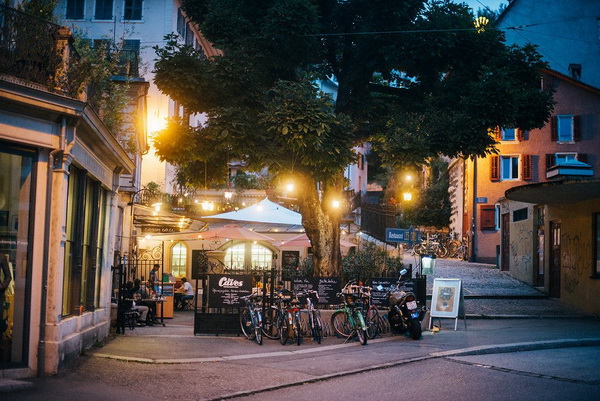 Les restaurateurs trinquent