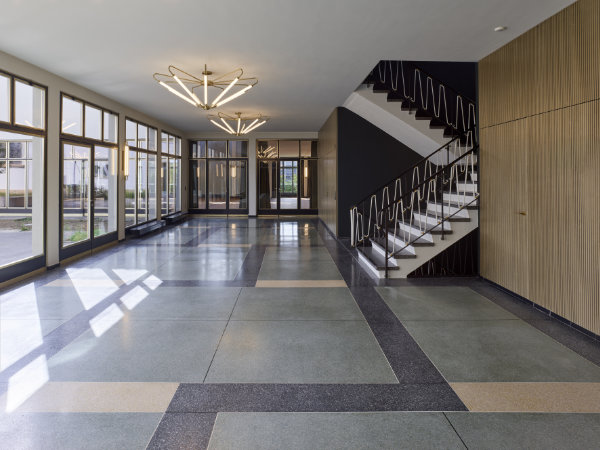 maison_st-paul_hall_entree
