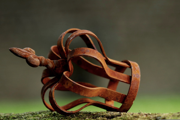 Pâques, le retournement –  Pâques (2)